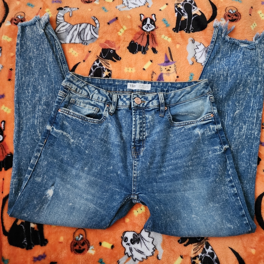 YMI mid rise, ankle jeans